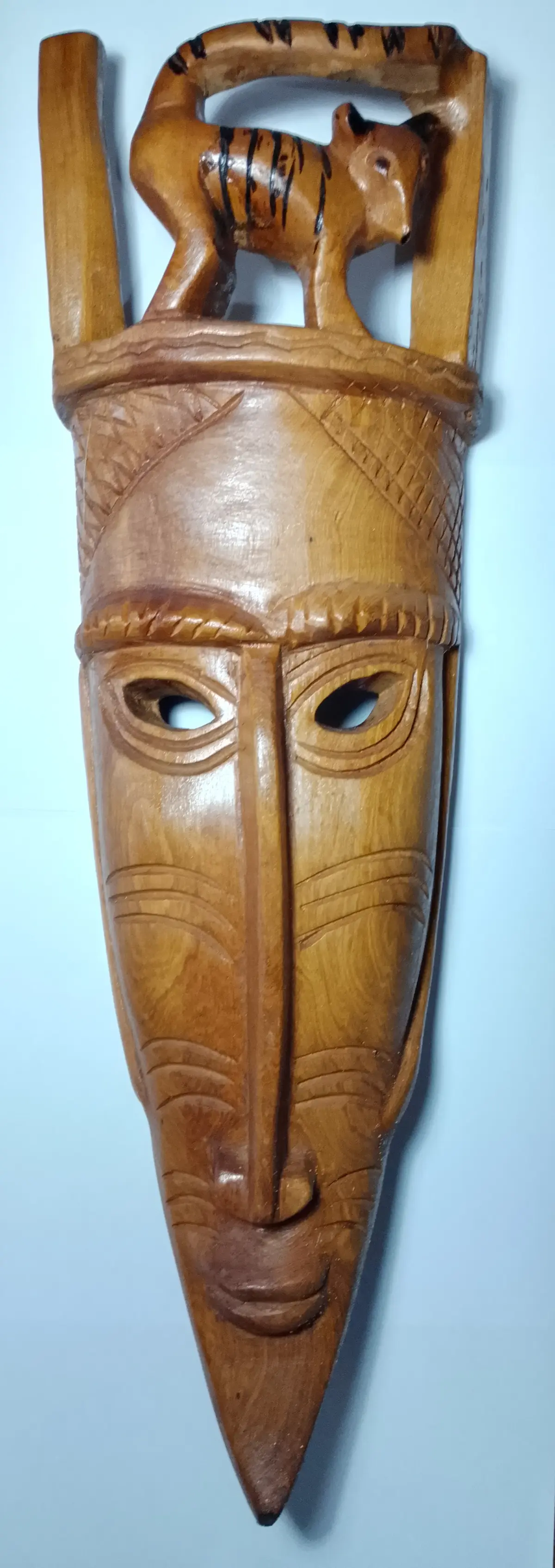 Masque en bois H46 Cm L15 Cm — Tous les produits